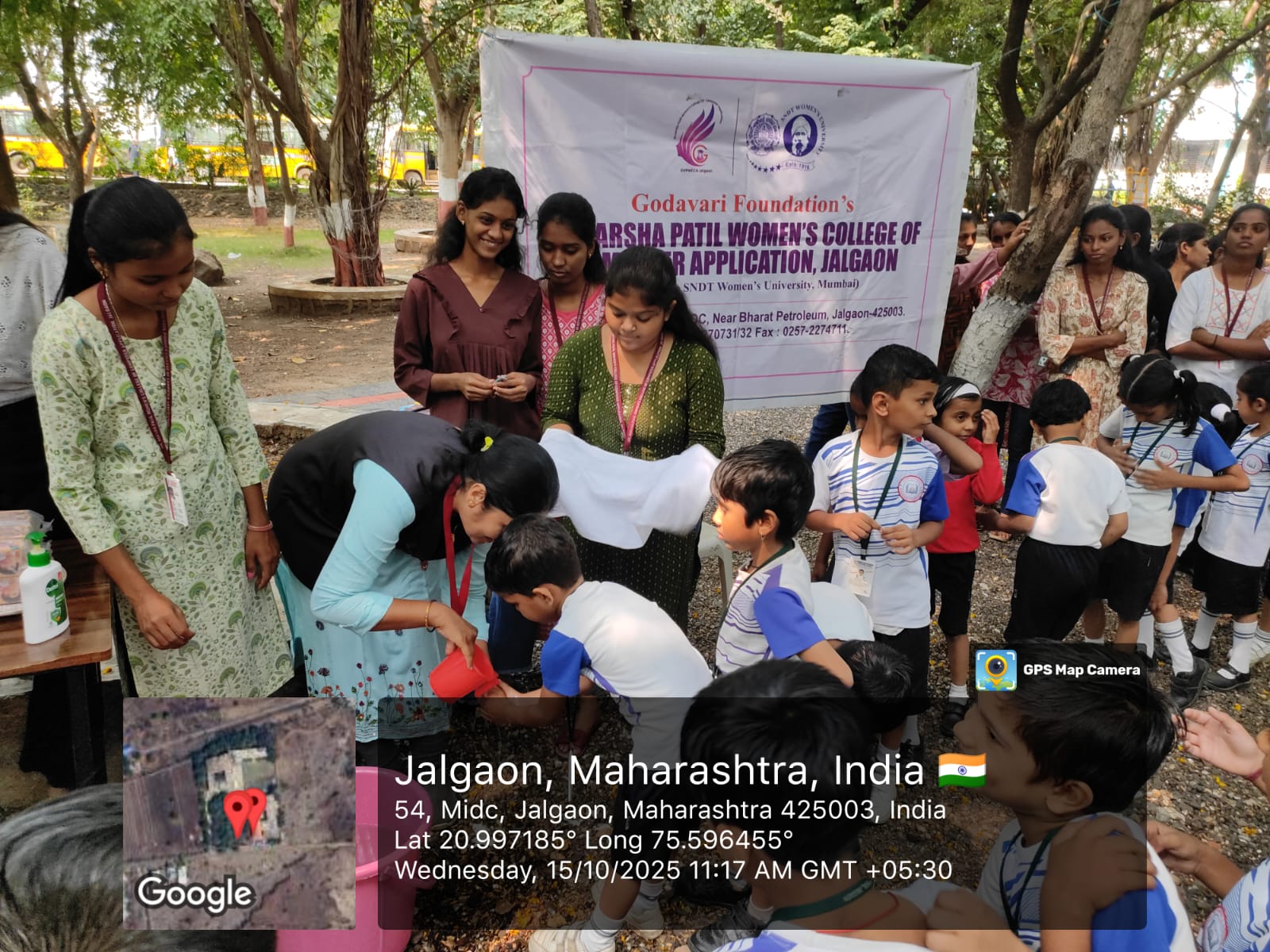 डॉ. वर्षा पाटील वुमन्स कॉलेज ऑफ कॉम्प्युटर एप्लीकेशन महाविद्यालयात जागतिक हात धुण्याचा दिवस साजरा !